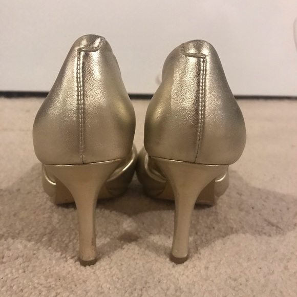 Nine West Nilda Peep Toe Pump - Picture 5 of 12